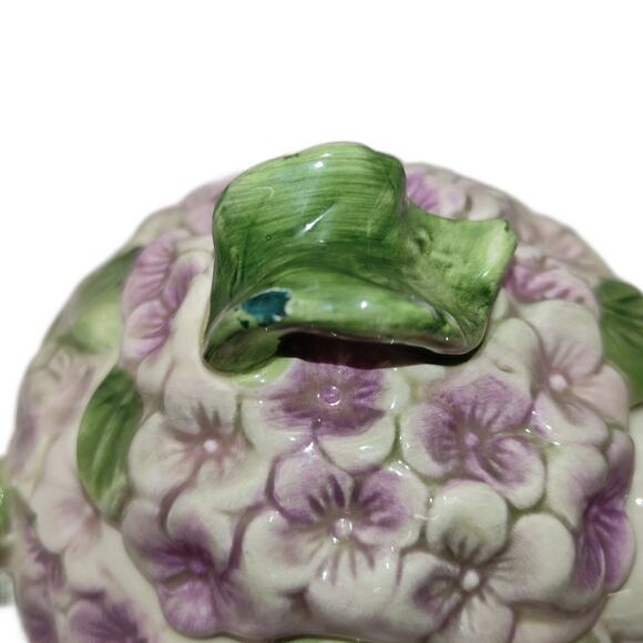 Vintage Lavender Purple Hydrangea Majolica Teapot - Picture 6 of 8